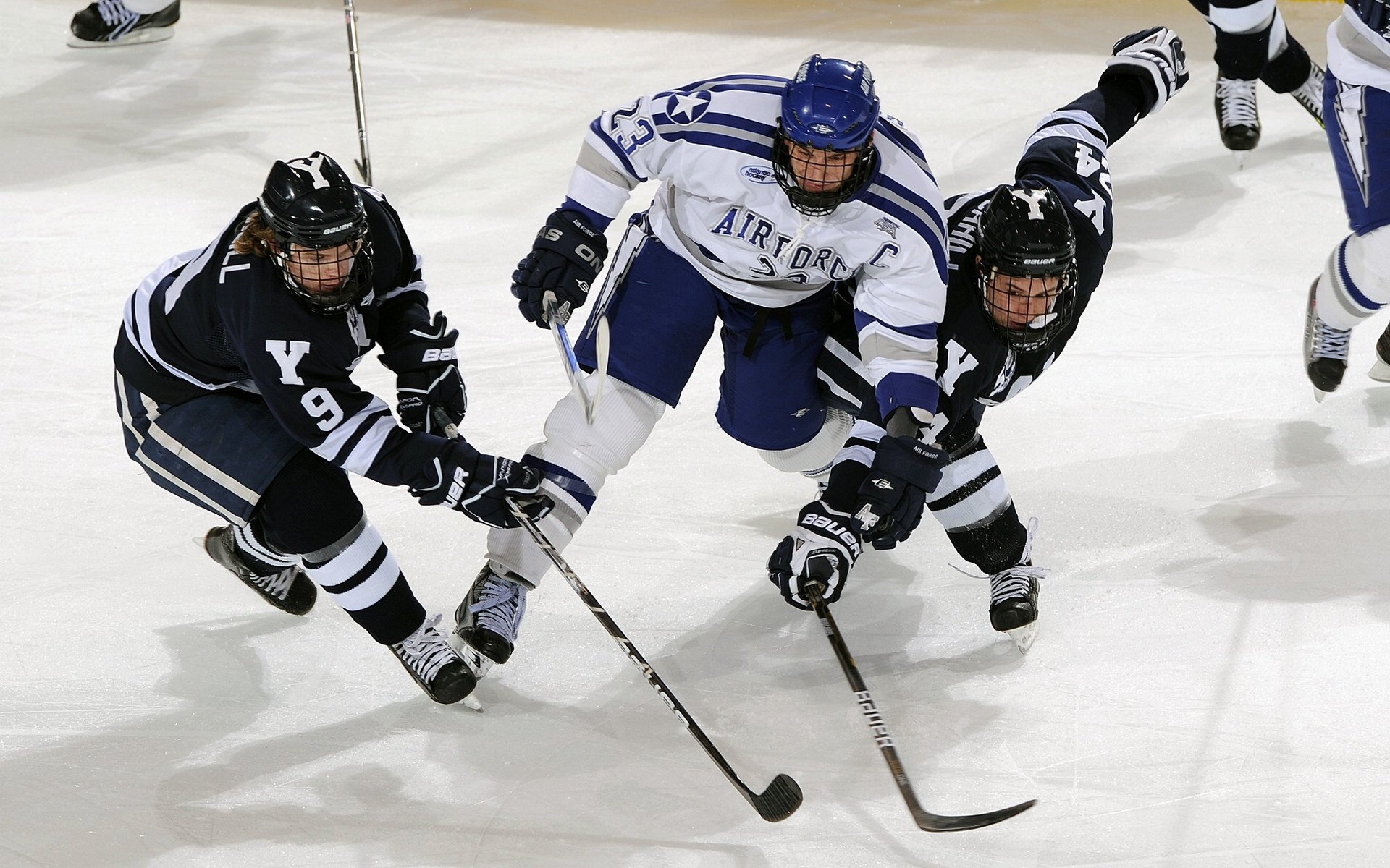 ky体育投注-CS2 选手训练营助力新秀成长，csgog2教练